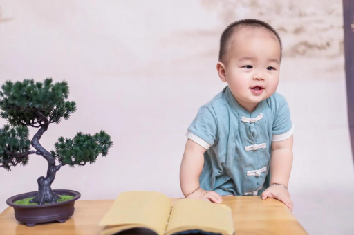 宁津孕妇显怀是几个月